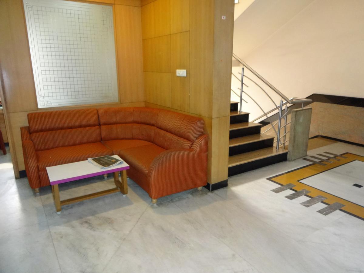 קוימבטור Hotel Grand Palace מראה חיצוני תמונה