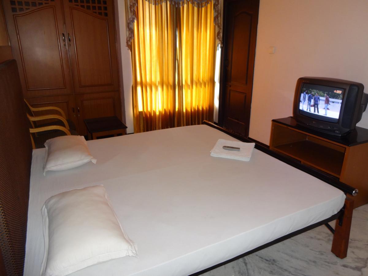 קוימבטור Hotel Grand Palace מראה חיצוני תמונה